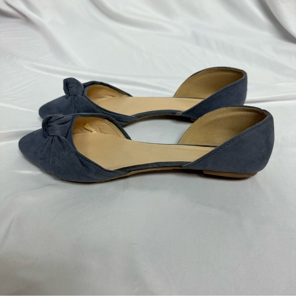 Charlotte Russe Blue Flats in Size 8 - Picture 3 of 9